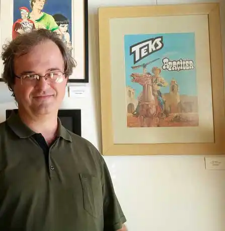 Ural Akyuz at CRODER exhibition with his paintings. Original Teks Comic Book Cover